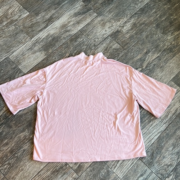 Cedar and gold pink top - Picture 5 of 5